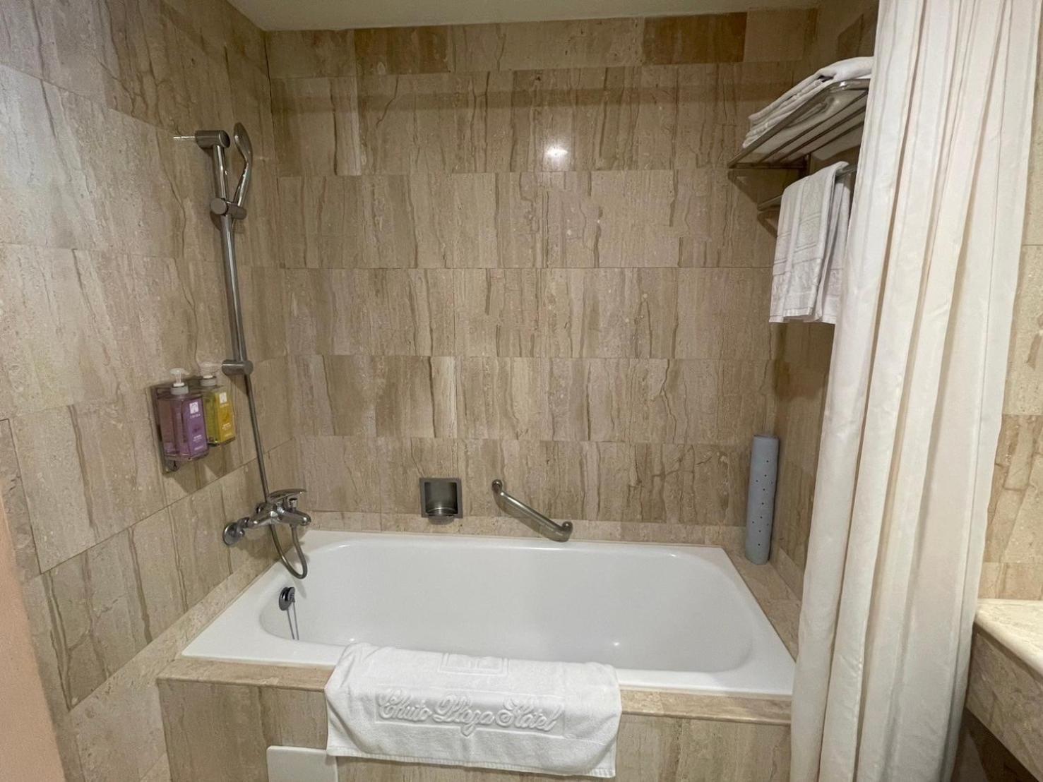 Chuto Plaza Hotel Taoyuan Buitenkant foto