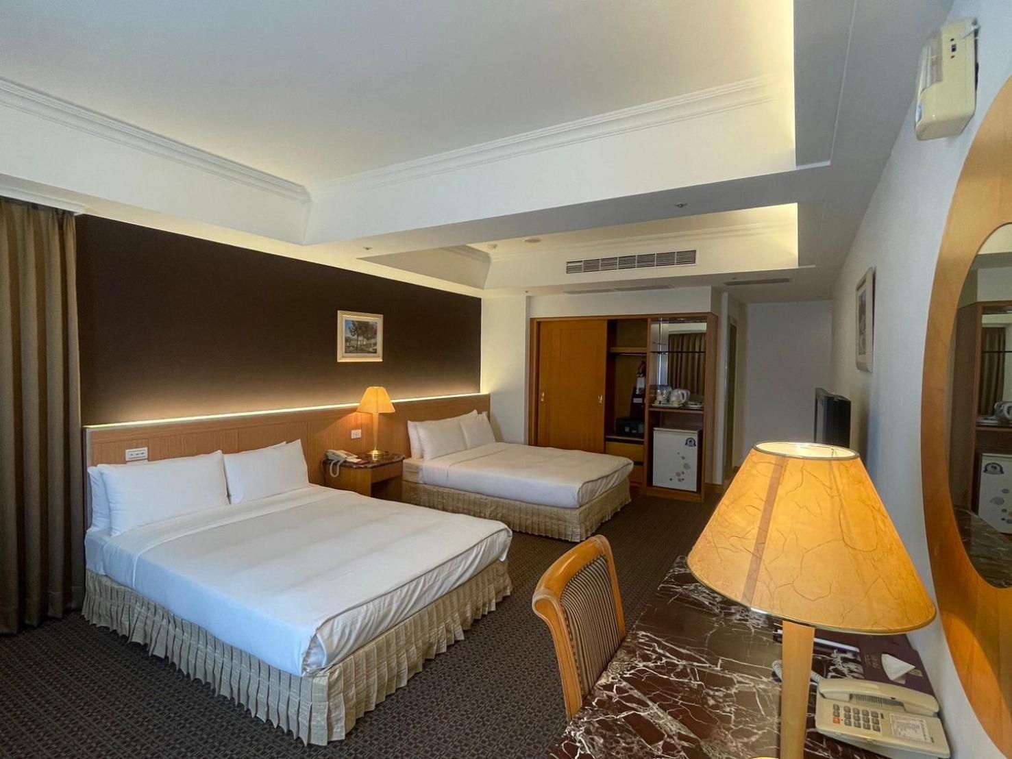 Chuto Plaza Hotel Taoyuan Buitenkant foto